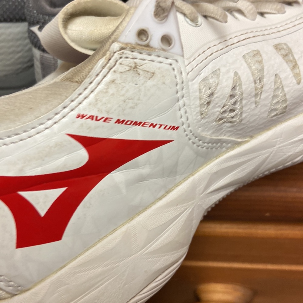volleyball shoes